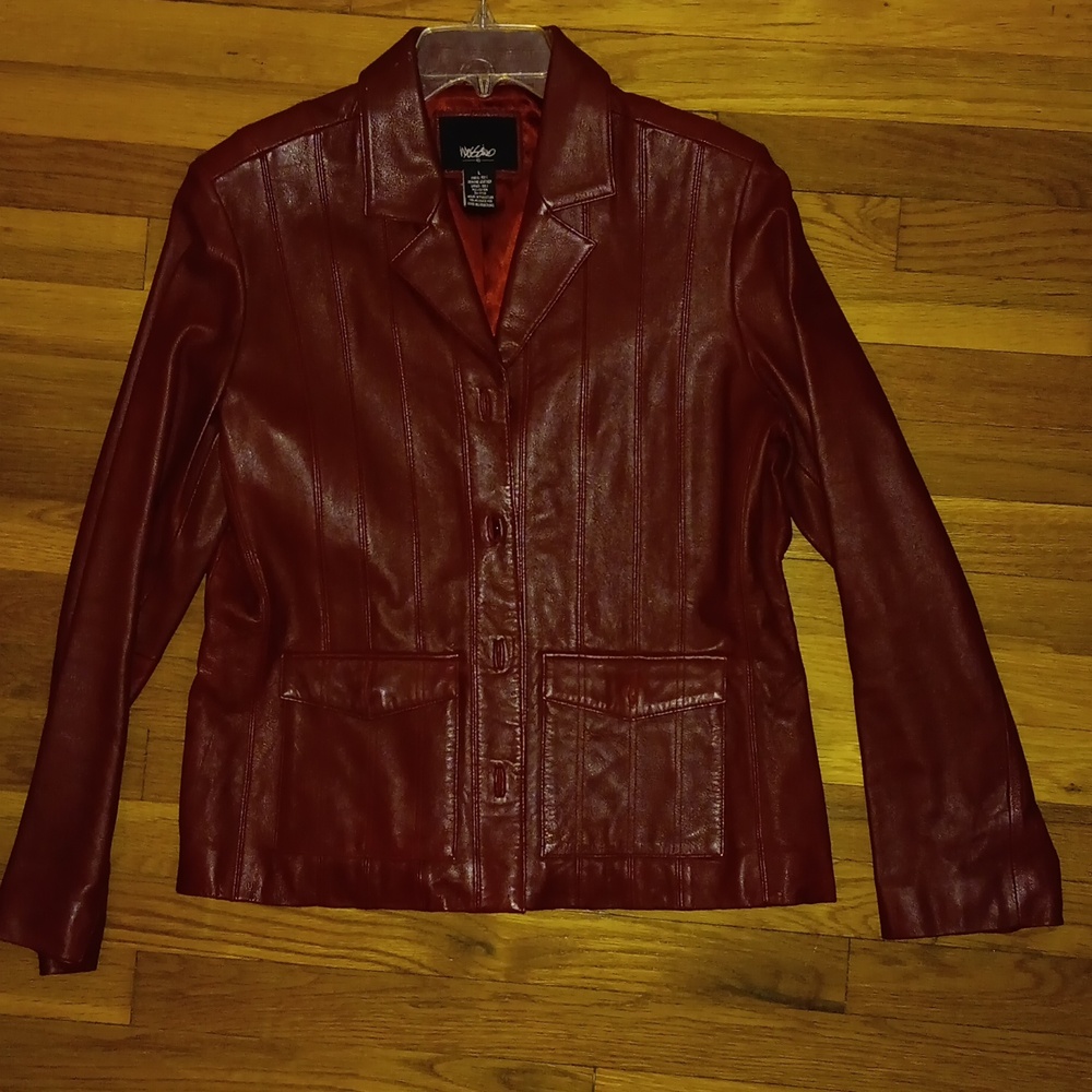 Missimo Ladies Dark red leather jacket